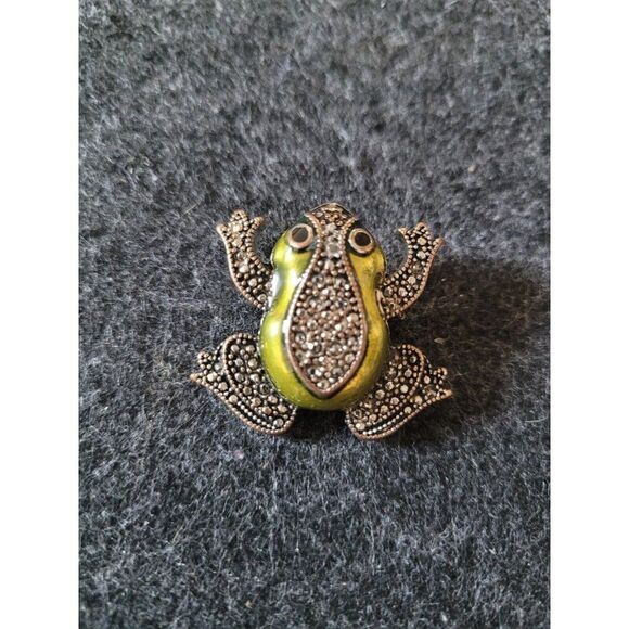 Vintage Brooch, Green Silver Tone Brooch, Toad Frog Brooch, - Picture 1 of 3